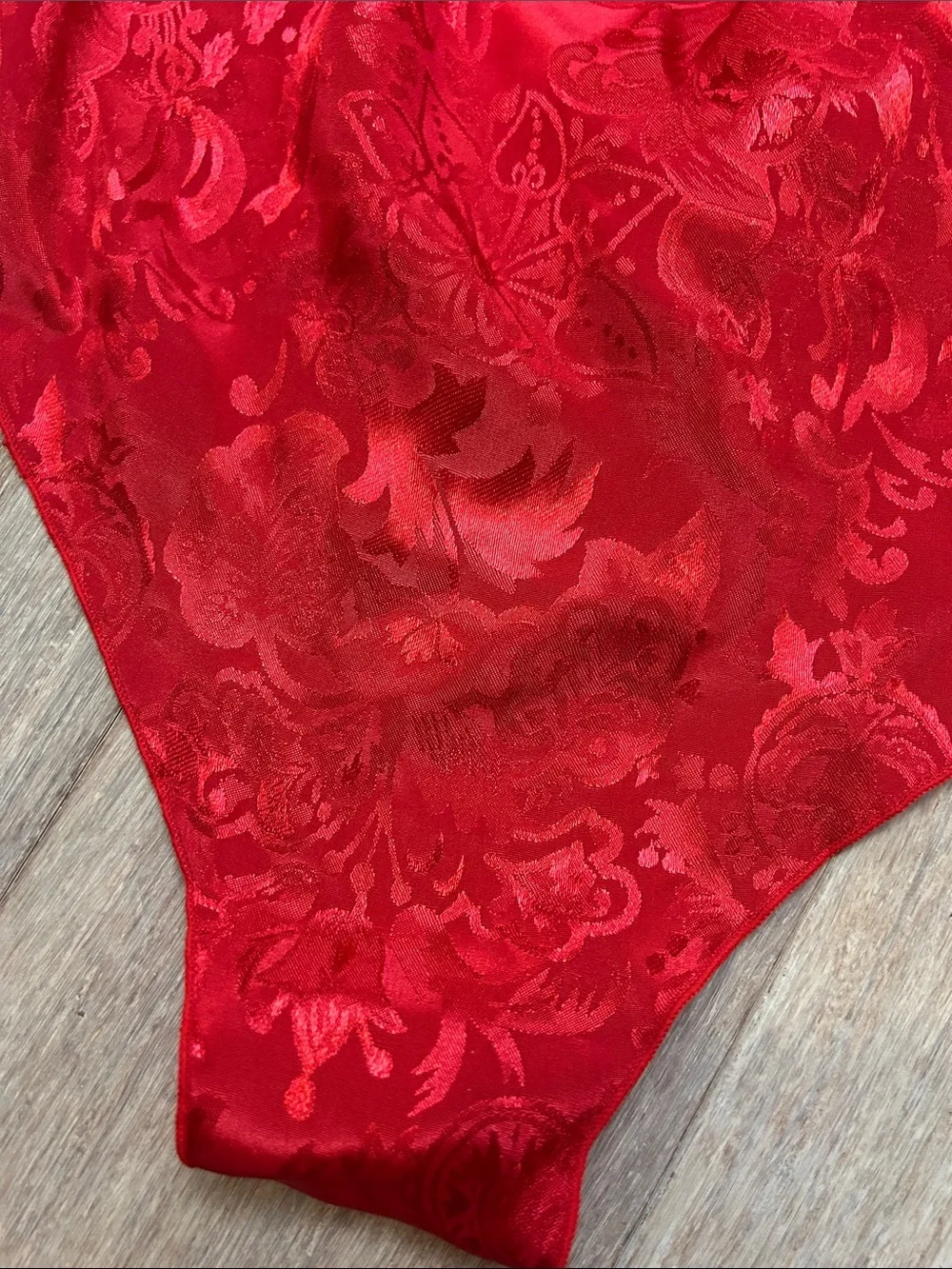 VTG Victoria's Secret Red Lace & Satin Two-Piece Jacquard Chemise Set size M